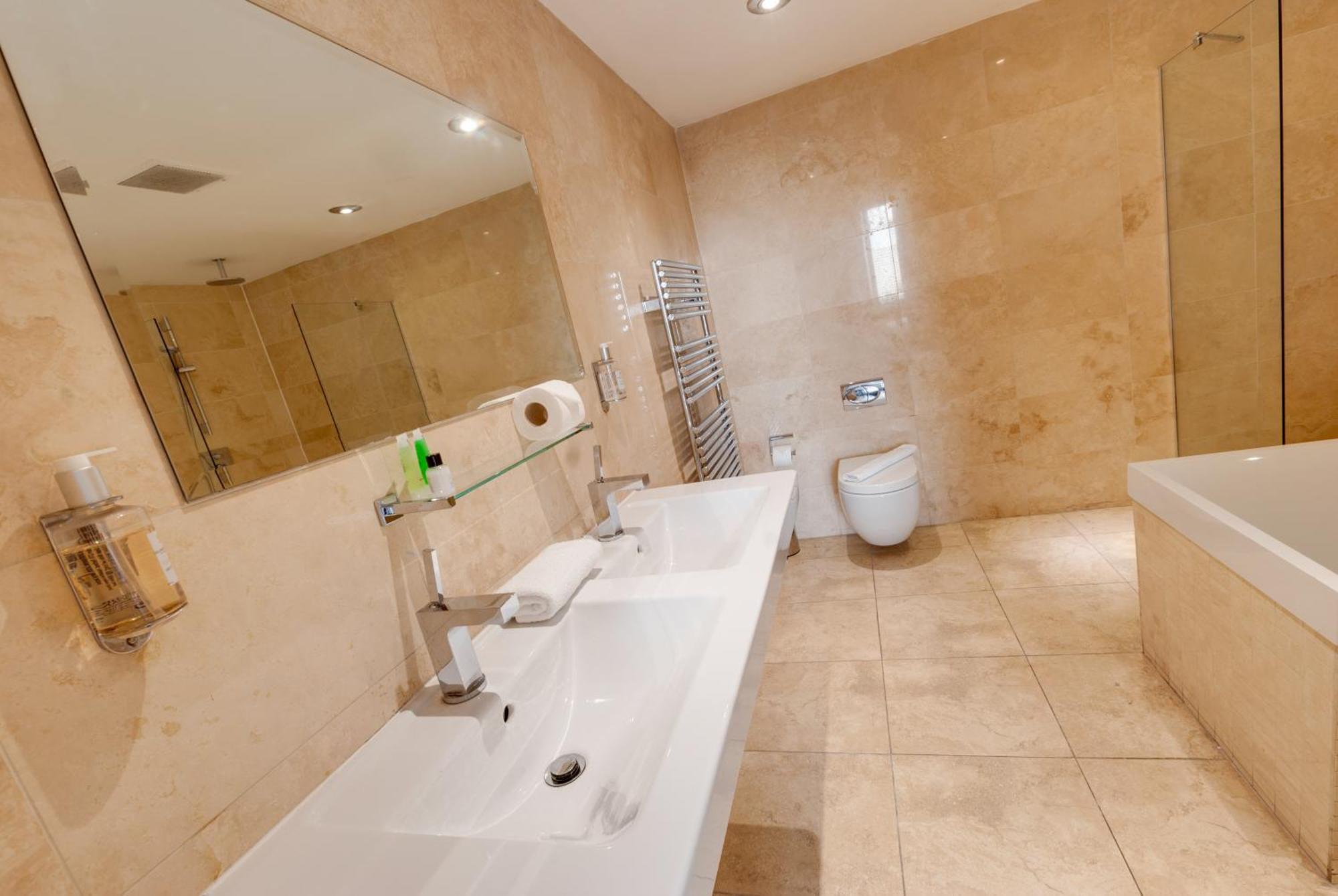 Boutique 56 Hotel Liverpool Bagian luar foto